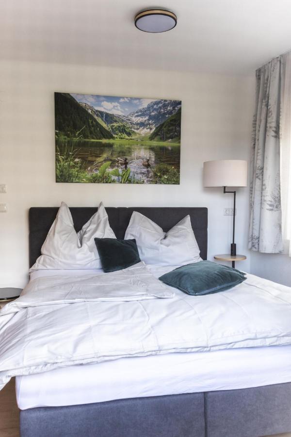 Appartement Monika Neukirchen am Großvenediger Eksteriør bilde